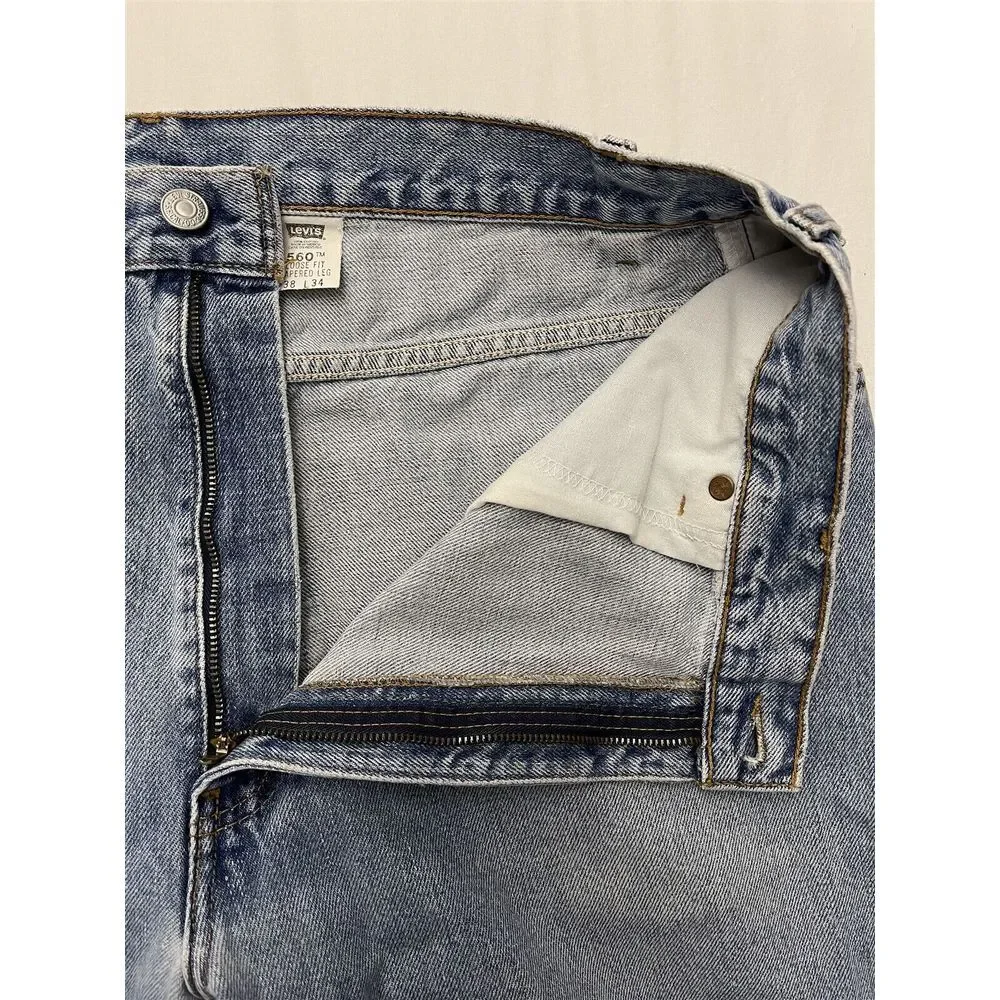 VTG Levi's 36 x 34 560 Comfort Fit Stone Washed Denim‎ Jeans